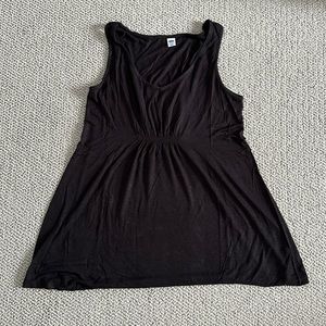 Old Navy Maternity Sleeveless Top